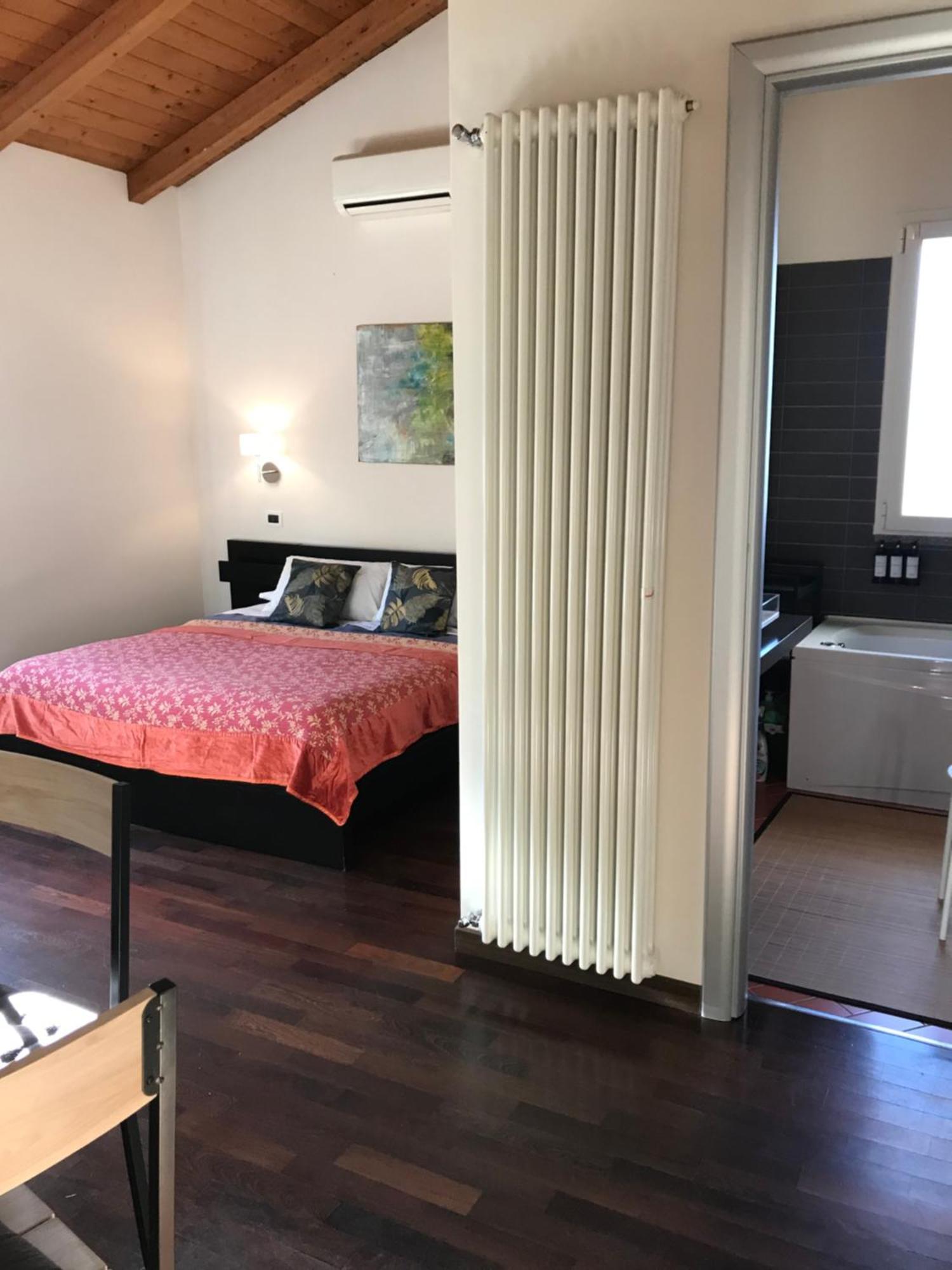 Villa Marlene B&B Albenga Extérieur photo